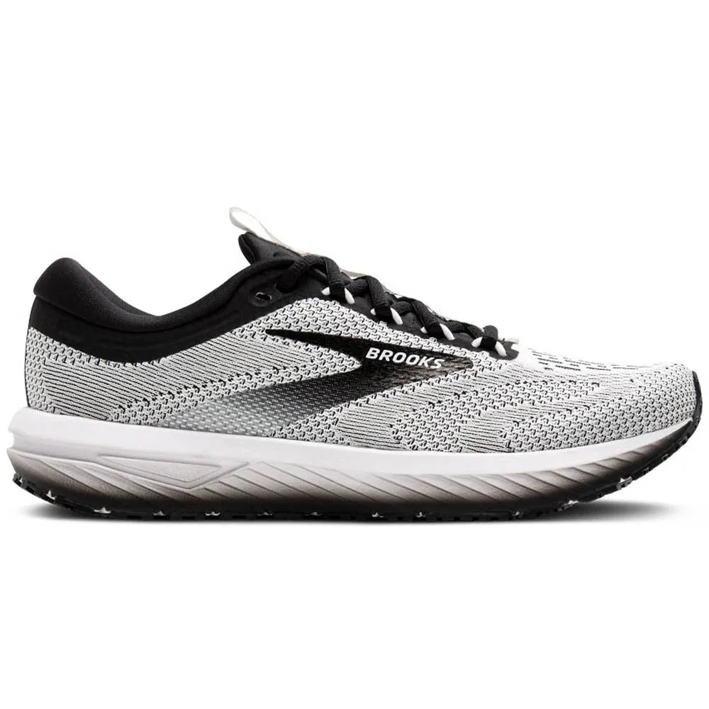 Men's Brooks Revel 7, White/Black, 15 D Medium