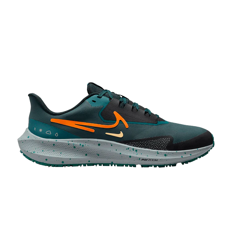 Men's Nike Pegasus 39 Shield, Deep Jungle/Safety Orange, 12 D Medium