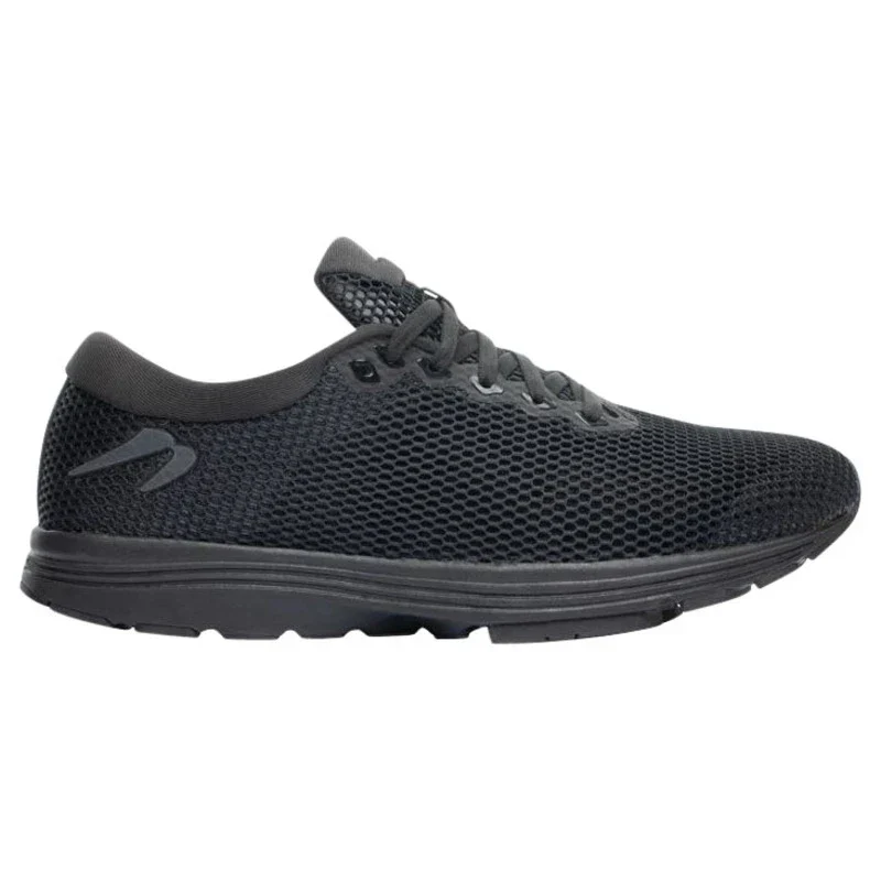 Women's Newton Running Catalyst, Black/Black, 5.5 B Medium