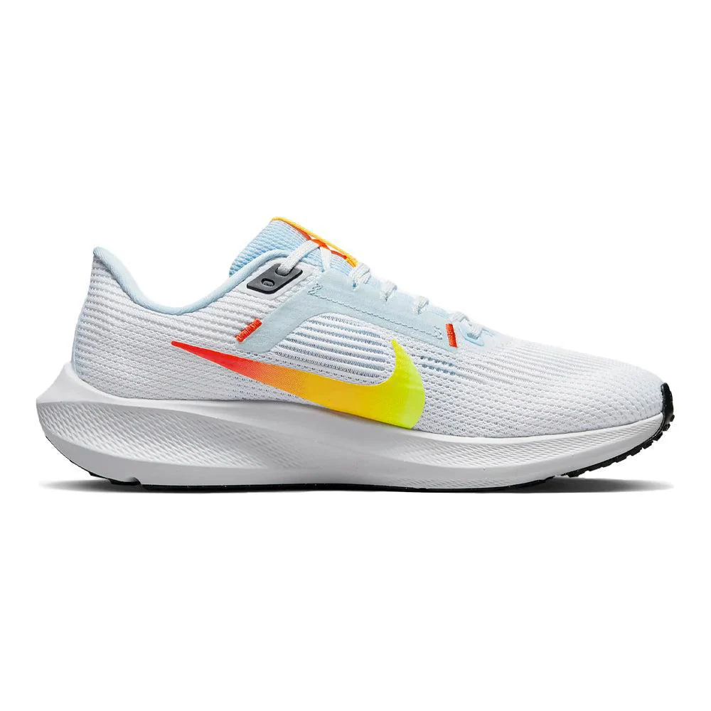 Women's Nike Pegasus 40, White/Picante Red-Blue Tint-Laser Orange, 9.5 B Medium