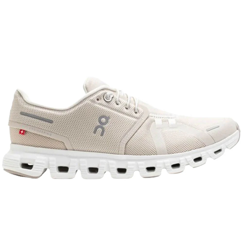 Women's On Cloud 6, Pearl/White, 9 B Medium