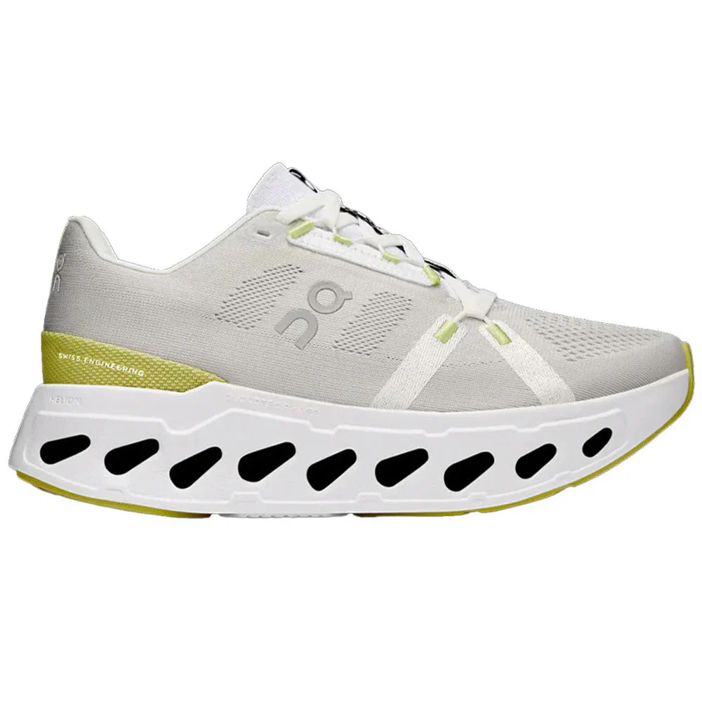 Women's On Cloudeclipse, White/Sand, 8.5 B Medium
