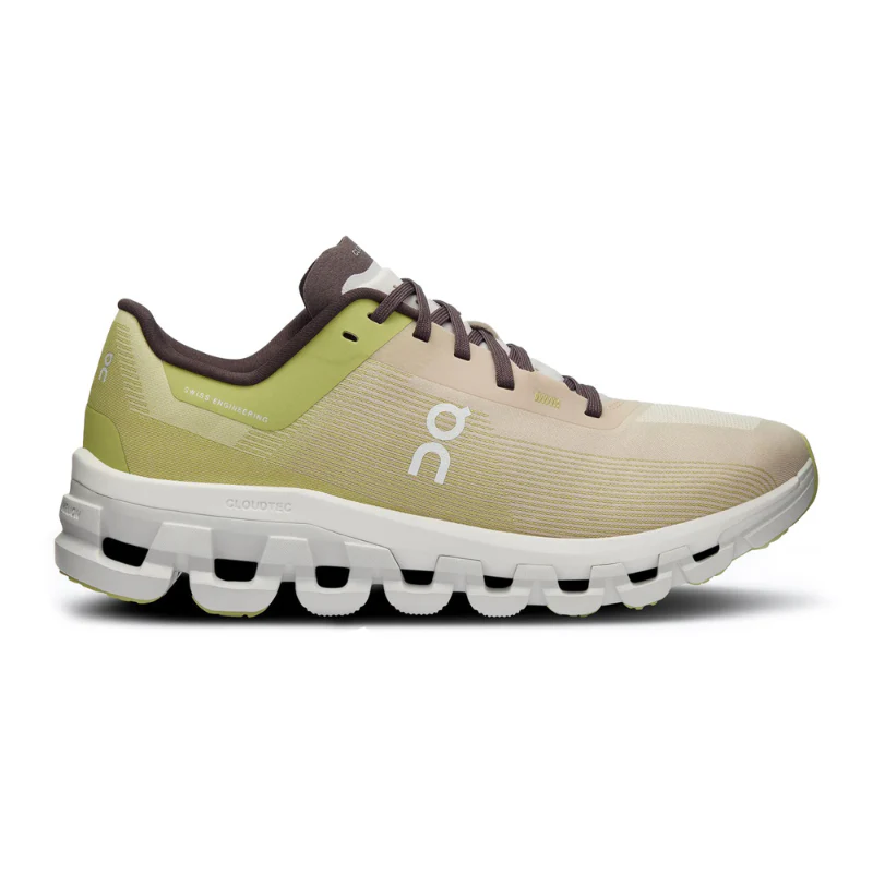 Women's On Cloudflow 4, Zest/Frost, 6 B Medium