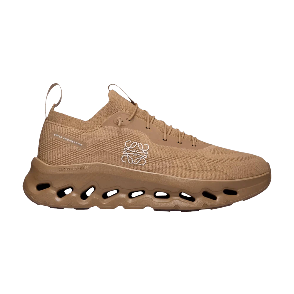 Women's On Cloudtilt LOEWE, Dark Sand, 7.5 B Medium