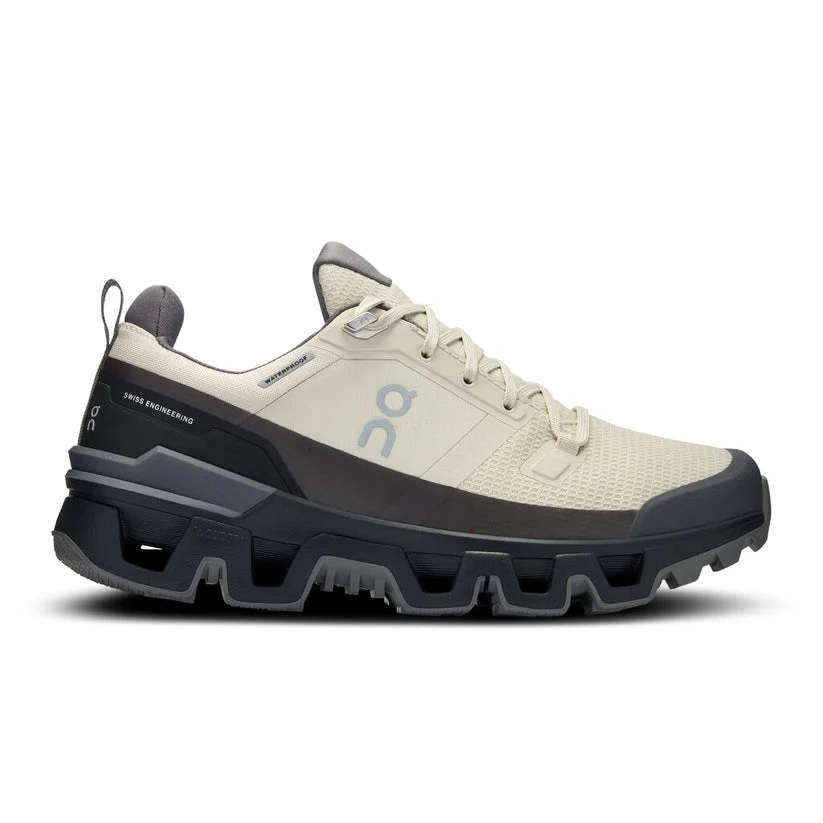 Women's On Cloudwander Waterproof, Sand/Black, 9 B Medium