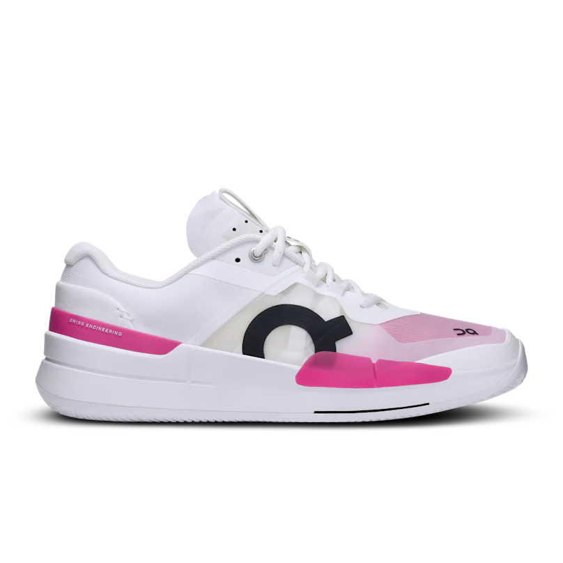 Women's On The Roger Pro 2 Clay, White/Pink, 8.5 B Medium