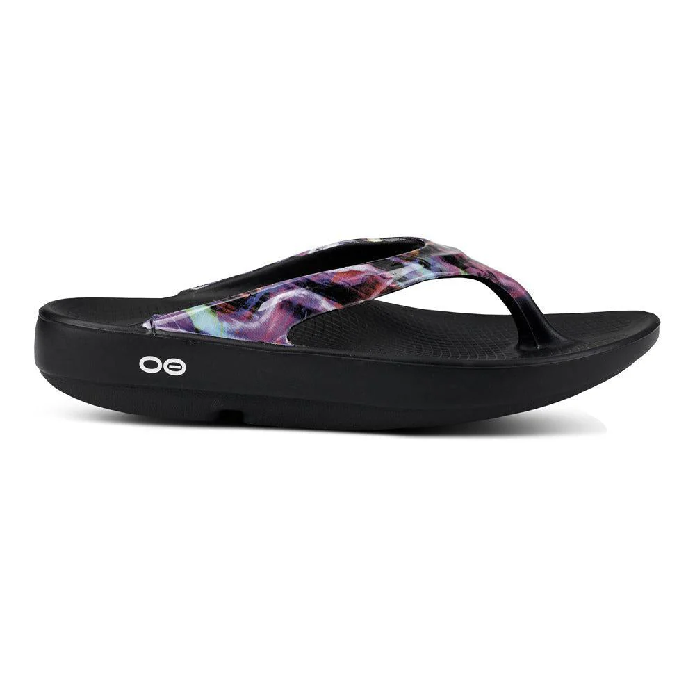 Women's OOFOS OOlala Limited Sandal, Neone Rose, 8 B Medium