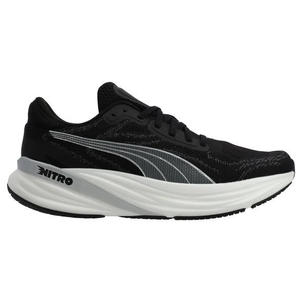Women's Puma Magnify Nitro 2, Puma Black/Puma White/Puma Silver, 7.5 B Medium