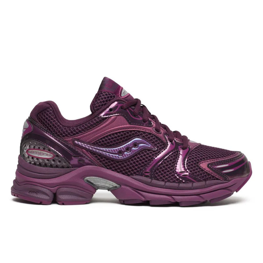 Women's Saucony Progrid Triumph 4, Plum, 8.5 B Medium