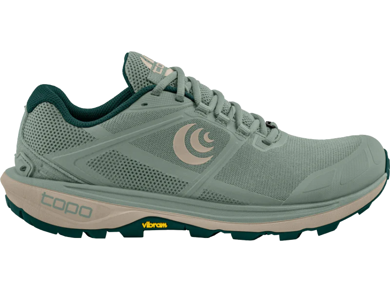 Women's Topo Athletic Terraventure 4, Sage/Tan, 7.5 B Medium
