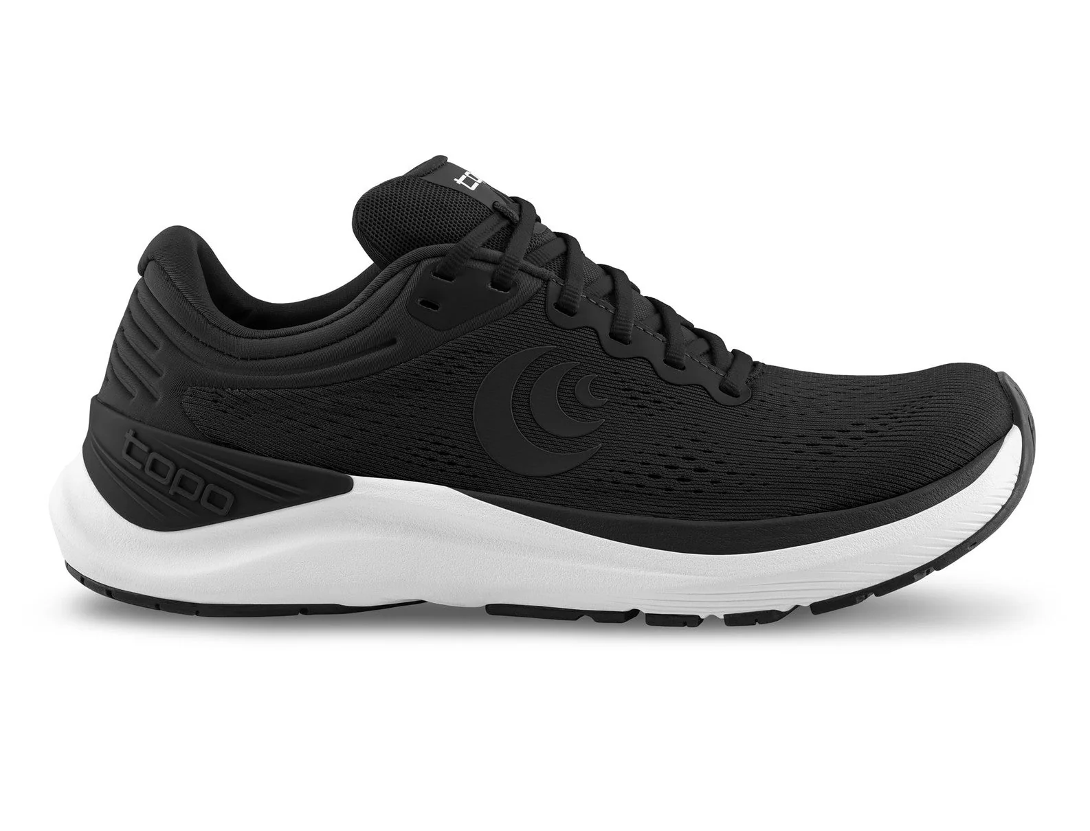 Women's Topo Athletic Ultrafly 5, Black/White, 8.5 B Medium