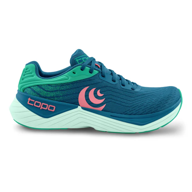 Women's Topo Athletic Ultrafly 5, Blue/Aqua, 8.5 B Medium